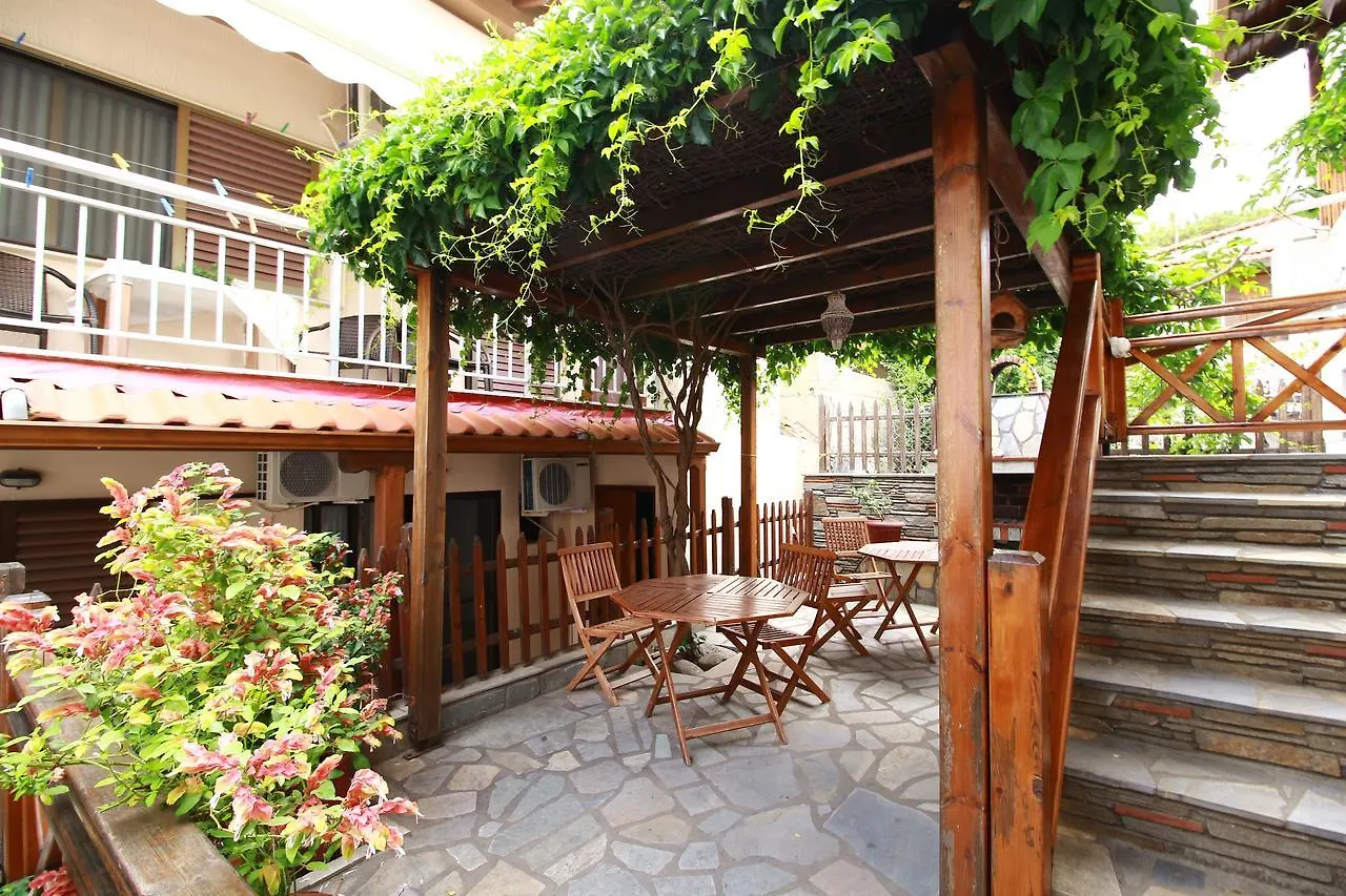 Pansion Zefyros Hotel Ammouliani 0*,  Greece